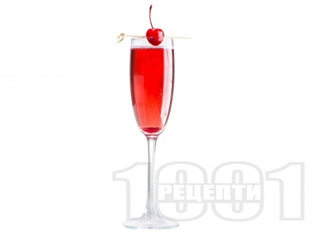  Wild Strawberry Fizz      -   
